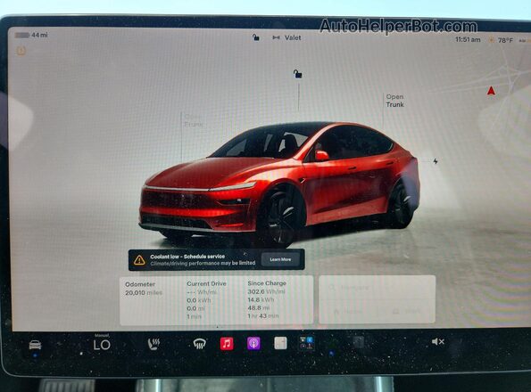 7SAYGDEE7TA476472 2026 TESLA MODEL Red ხელსაწყოთა პანელის ხედი