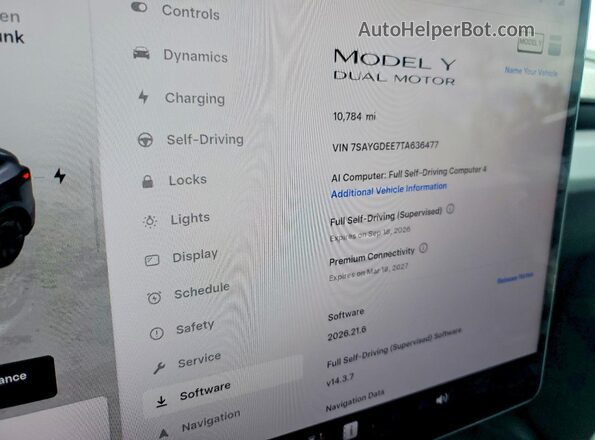 7SAYGDEE7TA636477 2026 TESLA MODEL Gray ხელსაწყოთა პანელის ხედი