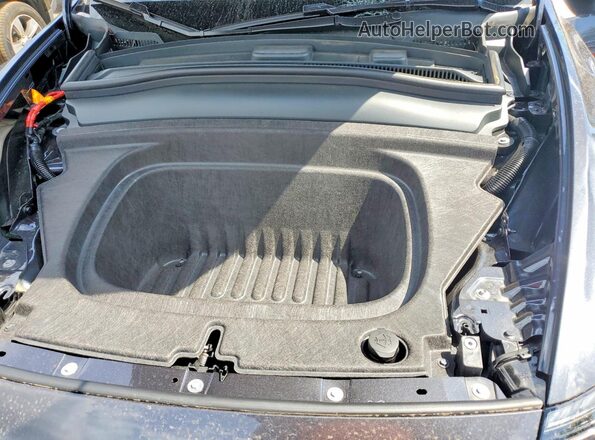 7SAYGDEE7TA636477 2026 TESLA MODEL Gray უკანა სალონის ხედი