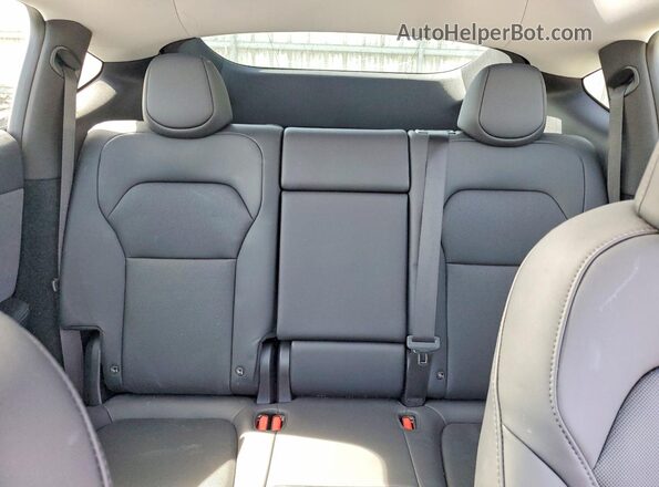 7SAYGDEE7TF517668 2026 TESLA MODEL Charcoal Widok tylnych siedzeń
