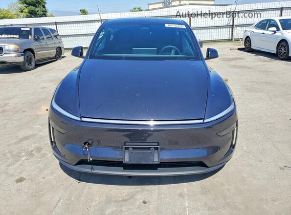 7SAYGDEE7TF632934 2026 TESLA MODEL Угольный Вид спереди