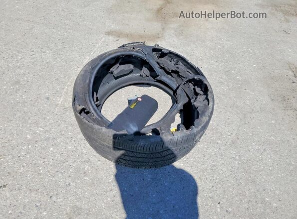 7SAYGDEE7TF632934 2026 TESLA MODEL Угольный Вид подкапотного пространства