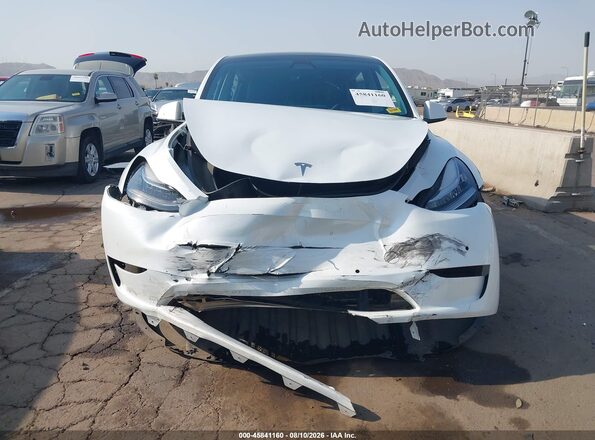 7SAYGDEE8NA012531 2022 TESLA MODEL Y White ხელსაწყოთა პანელის ხედი