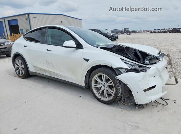 7SAYGDEE8PA058914 2023 TESLA MODEL White Front right