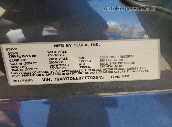 7SAYGDEE8PF703645 2023 TESLA MODEL Gray Vista de la etiqueta del VIN