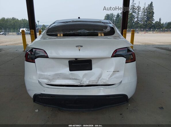7SAYGDEE8PF886805 2023 TESLA MODEL Y White 