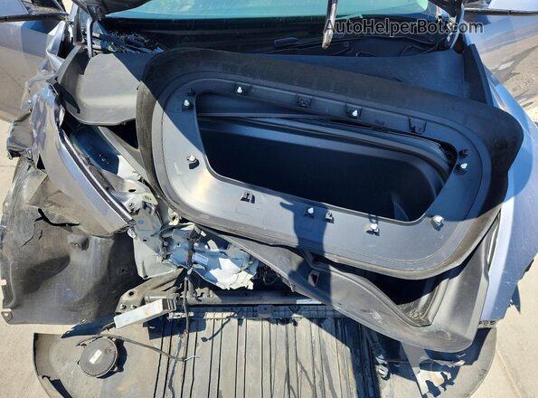 7SAYGDEE8RA301799 2024 TESLA MODEL Silver Вид задньої частини салону