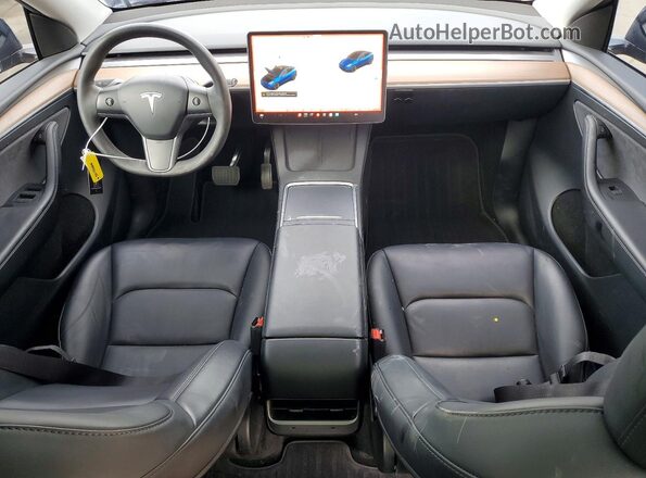 7SAYGDEE8RF985661 2024 TESLA MODEL Blue Առջևի վահանակի տեսք
