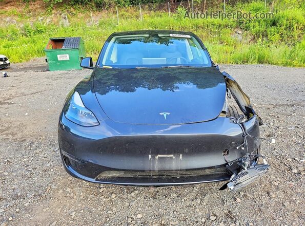 7SAYGDEE8RF988821 2024 TESLA MODEL Charcoal Vista frontal
