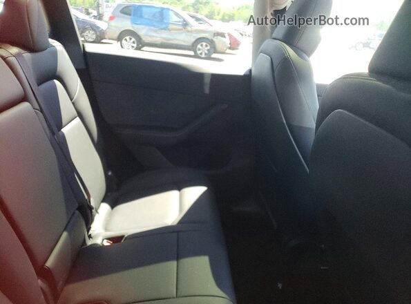 7SAYGDEE8SA342178 2025 TESLA MODEL Белый Вид задних сидений