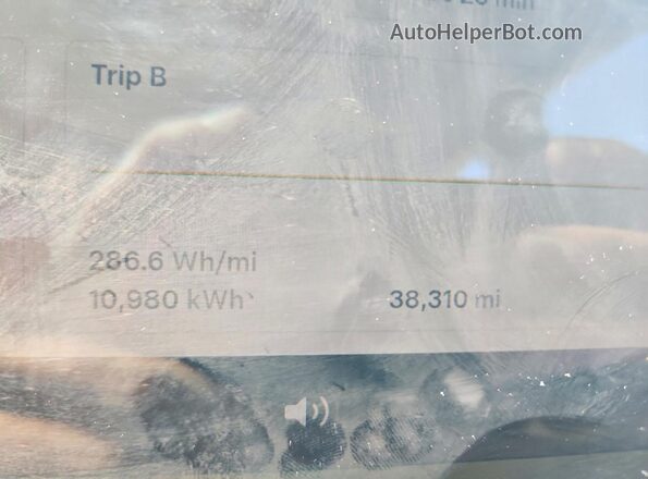7SAYGDEE8SA362351 2025 TESLA MODEL Black Սարքավորումների վահանակի տեսք