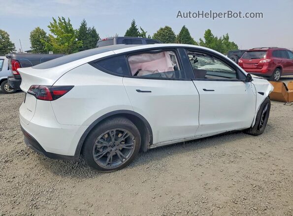 7SAYGDEE8SF215952 2025 TESLA MODEL Белый Задняя правая четверть