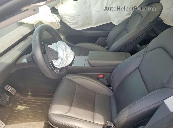 7SAYGDEE8TA452729 2026 TESLA MODEL Charcoal Սալոնի դիմացի տեսք