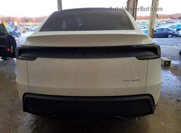 7SAYGDEE8TA500200 2026 TESLA MODEL White Հետևի տեսք