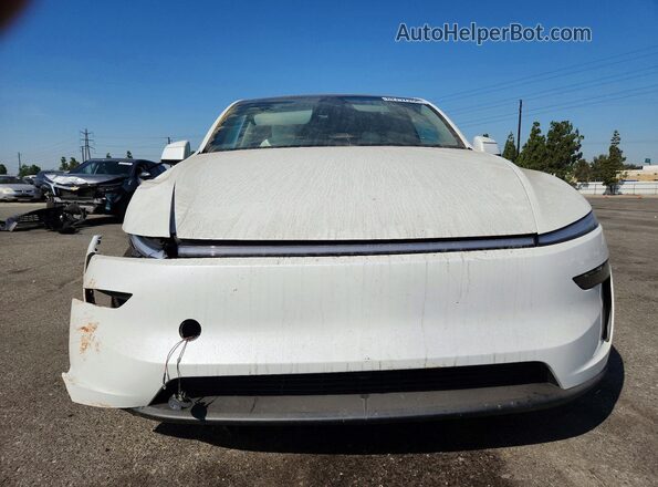 7SAYGDEE8TF391191 2026 TESLA MODEL White Vista frontal