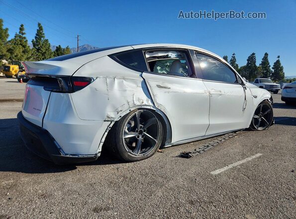 7SAYGDEE8TF515668 2026 TESLA MODEL White უკანა მარჯვენა
