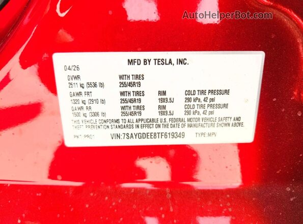 7SAYGDEE8TF619349 2026 TESLA MODEL Red Widok komory silnika