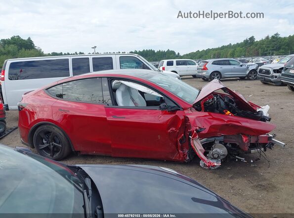 7SAYGDEE8TF652318 2026 TESLA MODEL Y Red Instrument cluster view