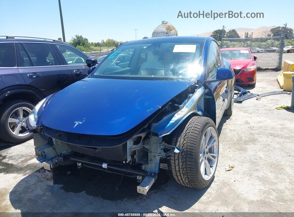 7SAYGDEE9NF348689 2022 TESLA MODEL Y Blue წინა ხედი