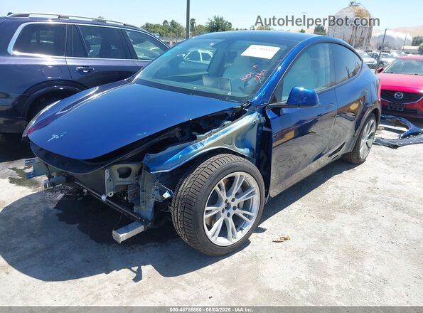 7SAYGDEE9NF348689 2022 TESLA MODEL Y Blue წინა მარცხენა ხედი სამი მეოთხედიდან