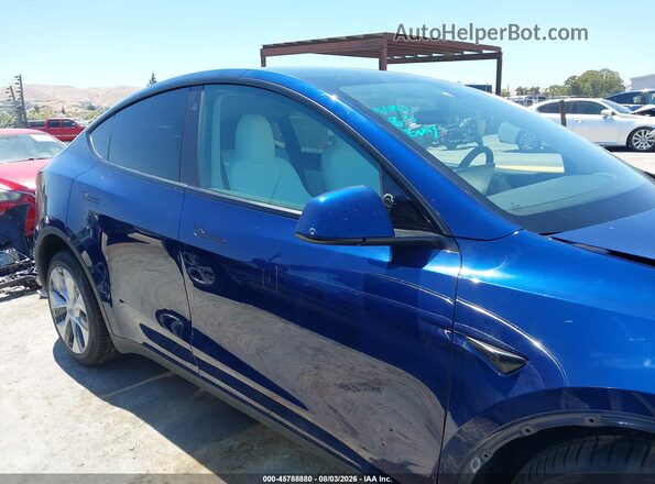7SAYGDEE9NF348689 2022 TESLA MODEL Y Blue სალონის 360-გრადუსიანი ხედი