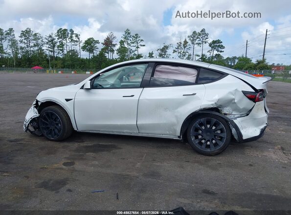 7SAYGDEE9NF535737 2022 TESLA MODEL Y White Սալոնի հետևի տեսք