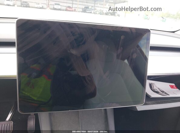 7SAYGDEE9NF535737 2022 TESLA MODEL Y White Սալոնի 360 աստիճան տեսք