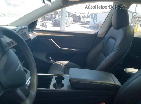 7SAYGDEE9PA023010 2023 TESLA MODEL Белый Вид салона спереди