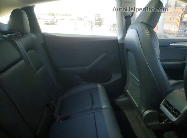 7SAYGDEE9PA023010 2023 TESLA MODEL Белый Вид задних сидений