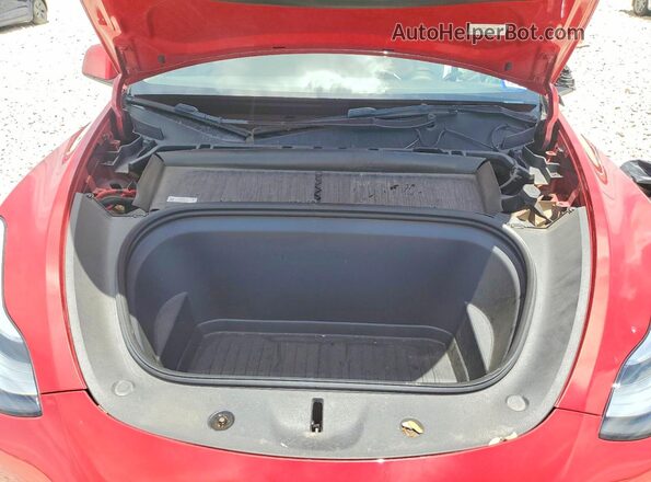 7SAYGDEE9PA112589 2023 TESLA MODEL Red Widok wnętrza z tyłu