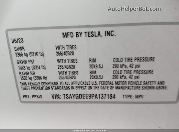7SAYGDEE9PA137184 2023 TESLA MODEL Y White Vista del compartimento del motor