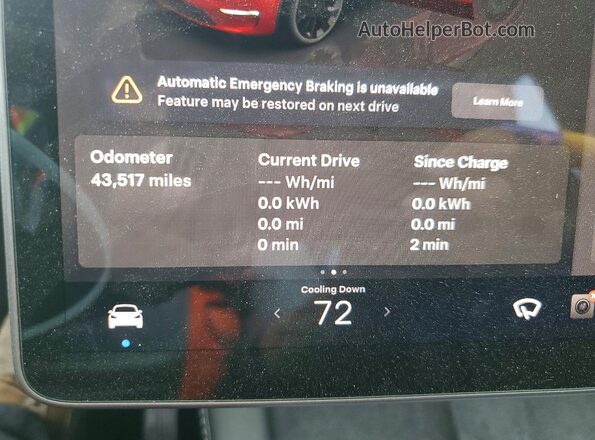 7SAYGDEE9PA177460 2023 TESLA MODEL Red ხელსაწყოთა პანელის ხედი