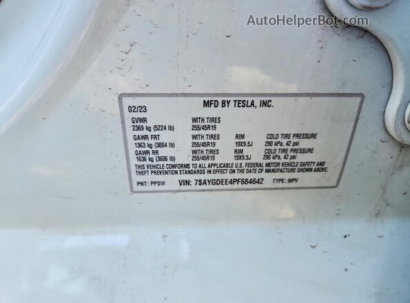 7SAYGDEE9PF683342 2023 TESLA MODEL Белый Вид подкапотного пространства