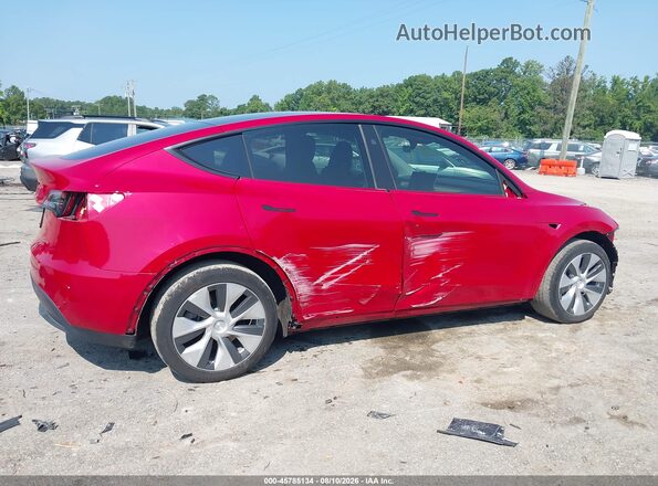 7SAYGDEE9PF796031 2023 TESLA MODEL Y Red Widok wnętrza 360 stopni