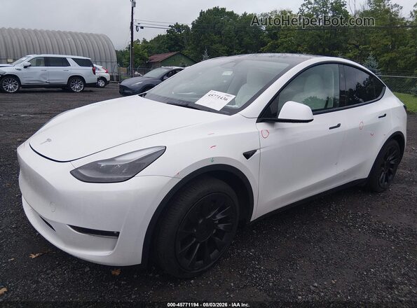7SAYGDEE9PF855580 2023 TESLA MODEL Y Gray Առջևի ձախ երեք քառորդ տեսարան