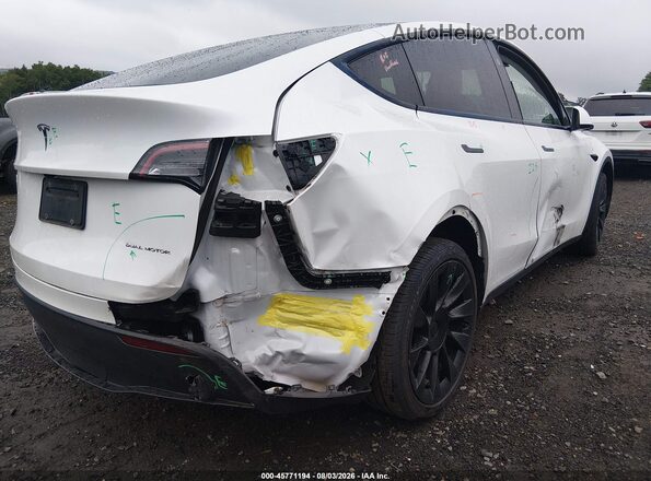 7SAYGDEE9PF855580 2023 TESLA MODEL Y Gray Դիմացի տեսք