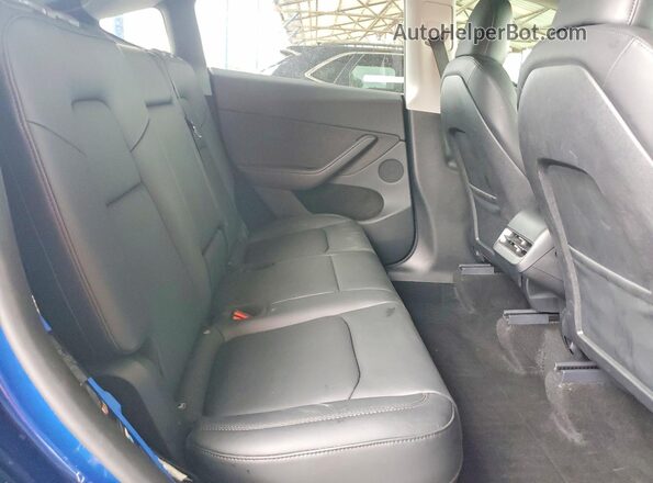 7SAYGDEE9RA266237 2024 TESLA MODEL Blue უკანა სავარძლების ხედი