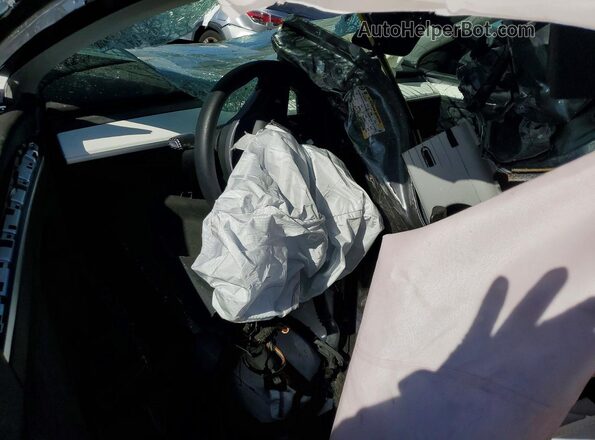 7SAYGDEE9RF113828 2024 TESLA MODEL Gray Widok deski rozdzielczej