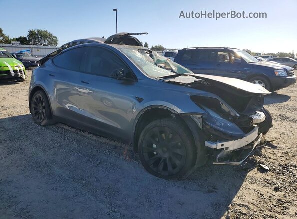 7SAYGDEE9RF113828 2024 TESLA MODEL Gray Przód prawy