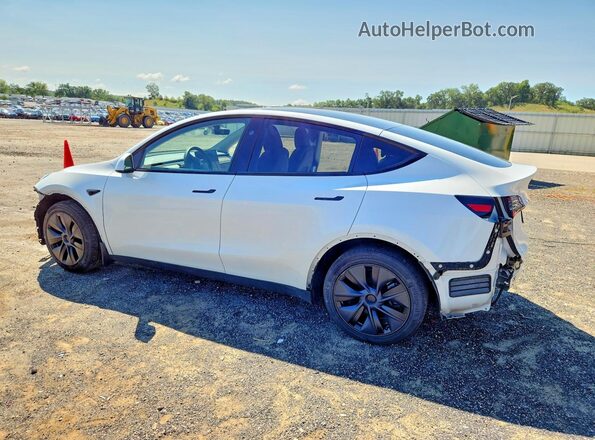 7SAYGDEE9RF169588 2024 TESLA MODEL White Tył lewy