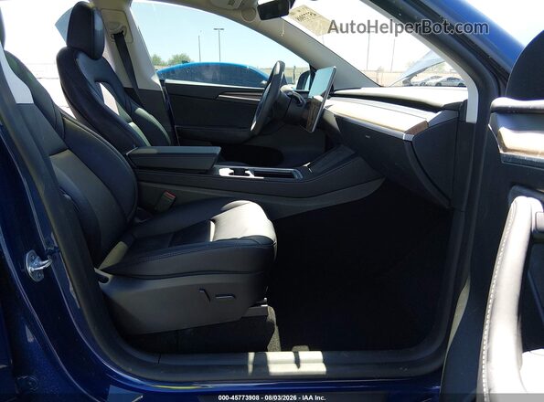 7SAYGDEE9RF183295 2024 TESLA MODEL Y Blue Սալոնի դիմացի տեսք