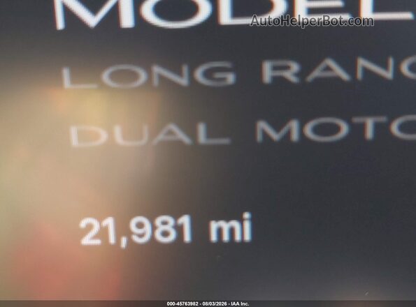 7SAYGDEE9TA396574 2026 TESLA MODEL Y Черный Панорамный вид салона 360°