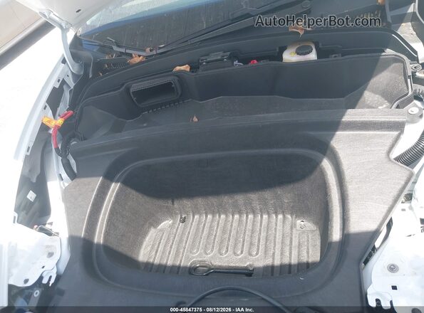 7SAYGDEE9TA640997 2026 TESLA MODEL Y White Հետևի տեսք