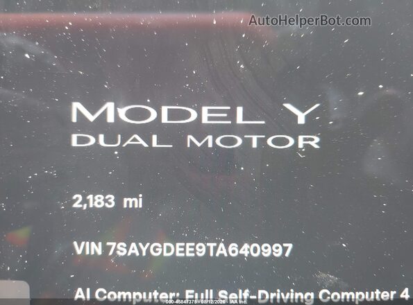7SAYGDEE9TA640997 2026 TESLA MODEL Y White Սալոնի 360 աստիճան տեսք