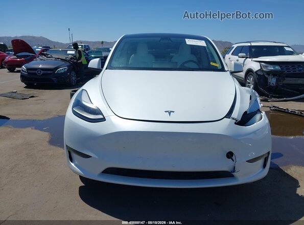 7SAYGDEEXPF638927 2023 TESLA MODEL Y White უკანა სალონის ხედი