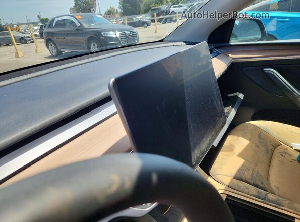 7SAYGDEEXPF909985 2023 TESLA MODEL Gray Widok zestawu wskaźników