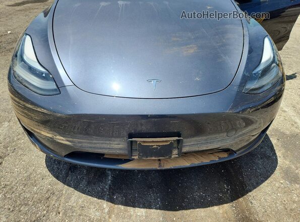 7SAYGDEEXPF909985 2023 TESLA MODEL Gray Widok komory silnika
