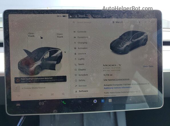 7SAYGDEEXRA302520 2024 TESLA MODEL Silver Widok zestawu wskaźników