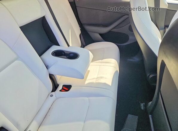 7SAYGDEF0PF670116 2023 TESLA MODEL Black უკანა სავარძლების ხედი
