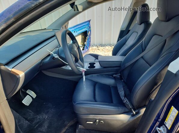 7SAYGDEF0PF870221 2023 TESLA MODEL Blue Front interior view